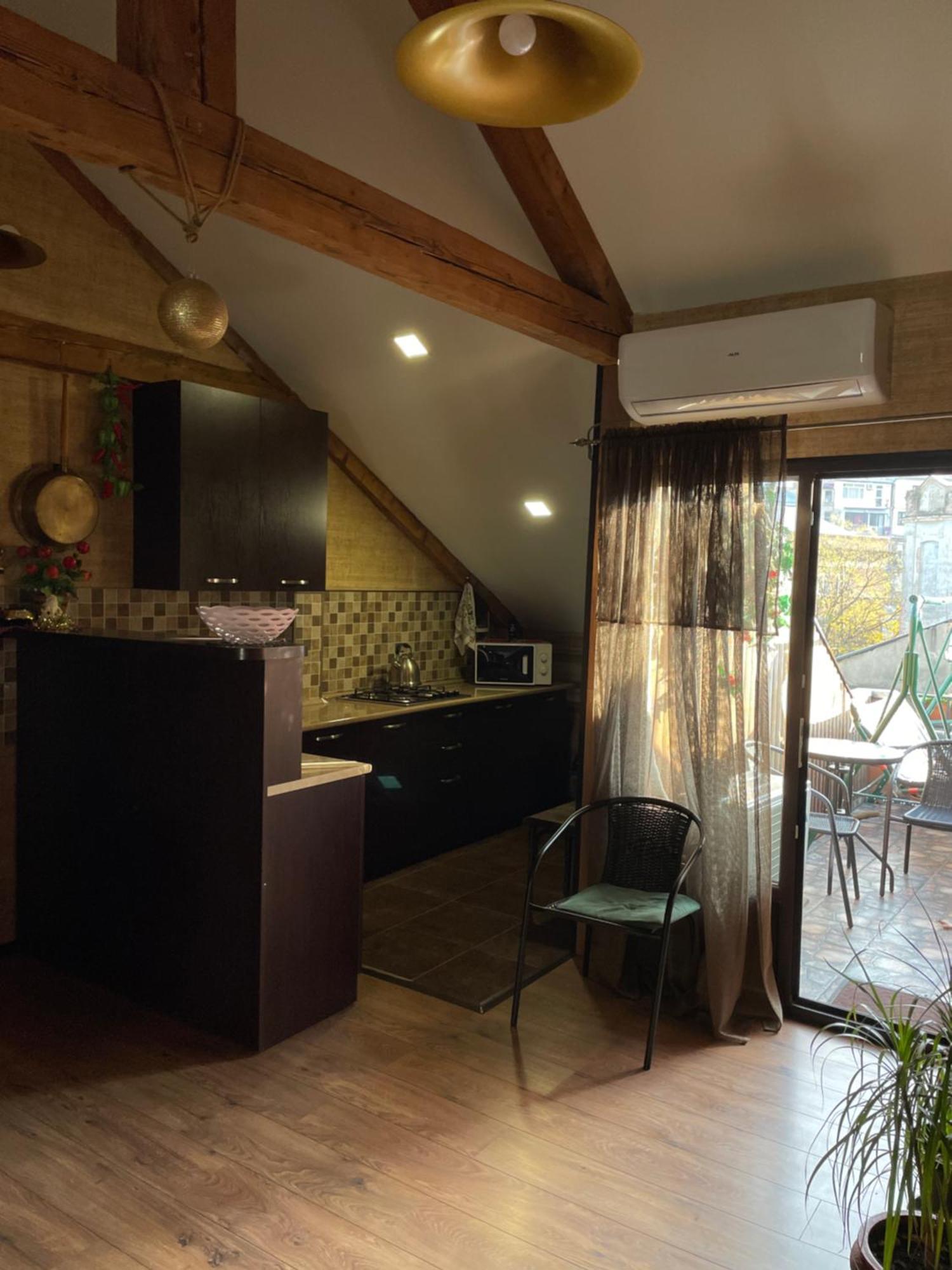 טביליסי Beautiful Apartment On Atoneli מראה חיצוני תמונה