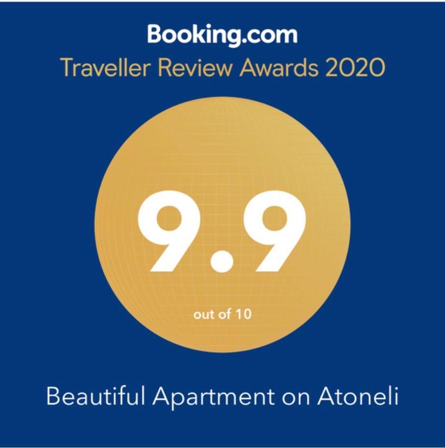 טביליסי Beautiful Apartment On Atoneli מראה חיצוני תמונה